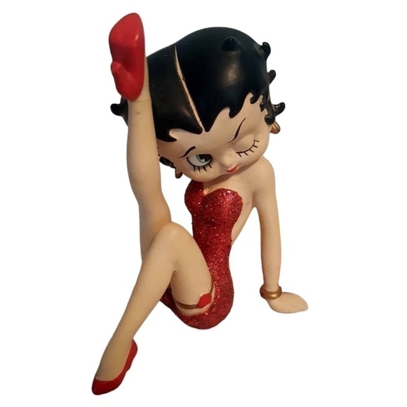 Betty Boop Strike a Pose Figurine Rare Original Edition - Picture 2 of 11